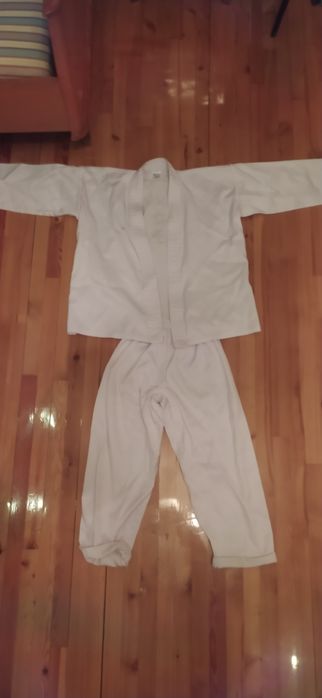 Кимоно и экипировка для Теквондо