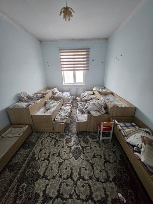 Богча жихозлари сотилади