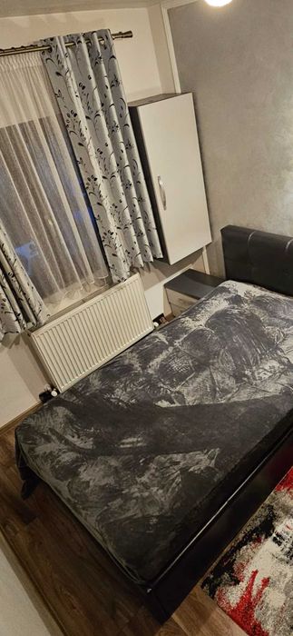 Vând mobila tineret