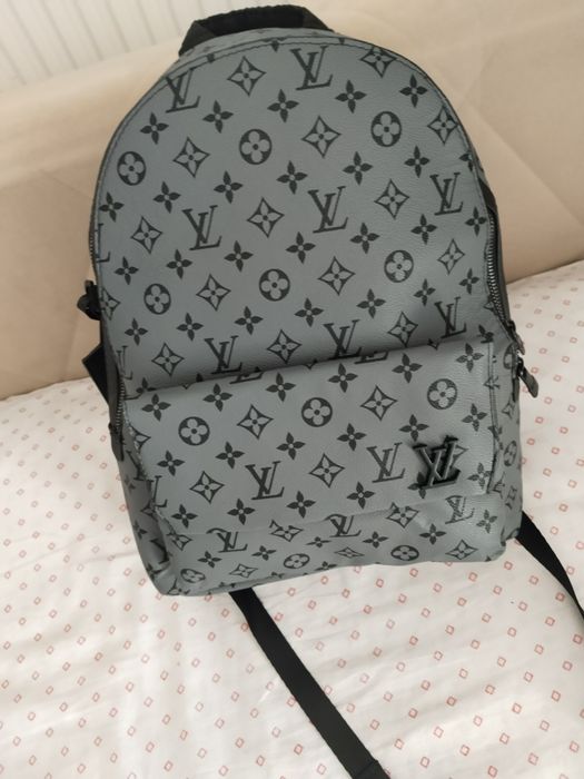 Ghiozdan Louis Vuitton