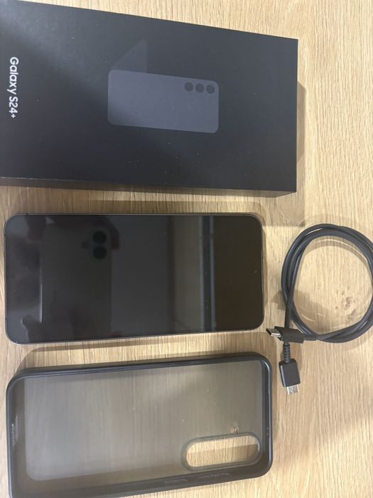 Samsung Galaxy S24 plus /като нов/