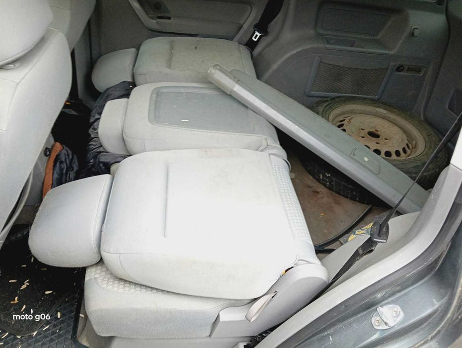 Piese VW Touran 1.9 diesel , 100 hp , 2004