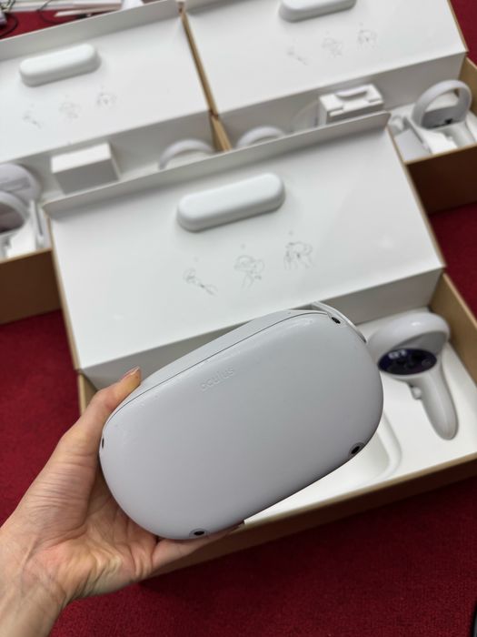 Продам quest 2 (64гб/128гб/256гб)