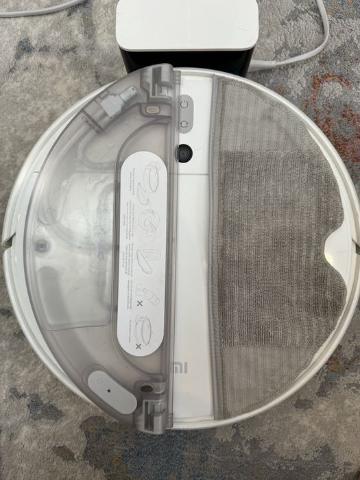 Продам робот-пылесос