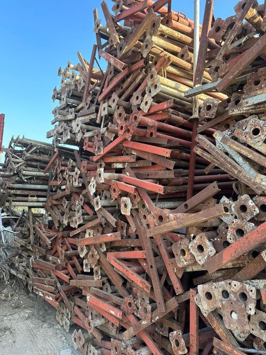 Телескопични Подпори / хюнебеци внос от италия