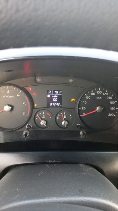 Продаетьса машина Кия бонго 2019 йил. 87000 пробег