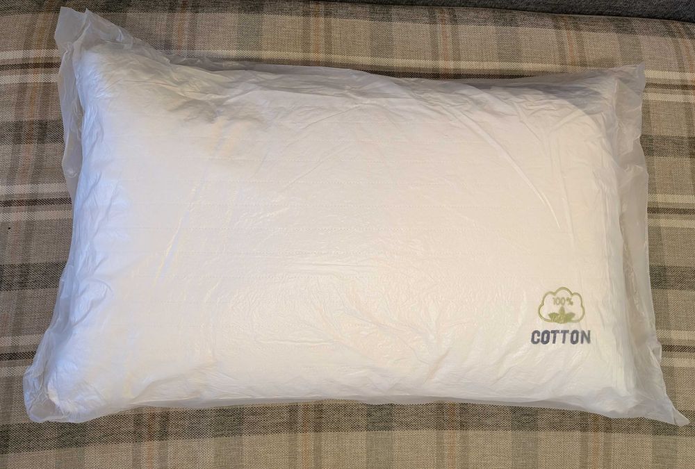 Продаётся новая подушка 50х70