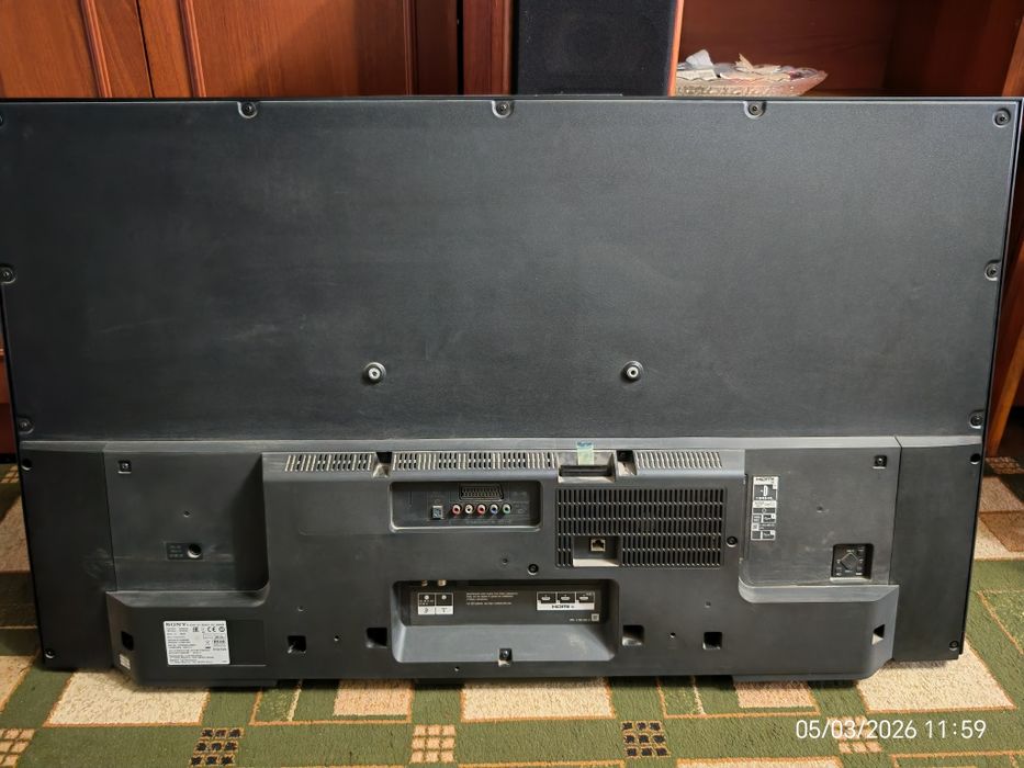 SONY Bravia KDL-50W828B