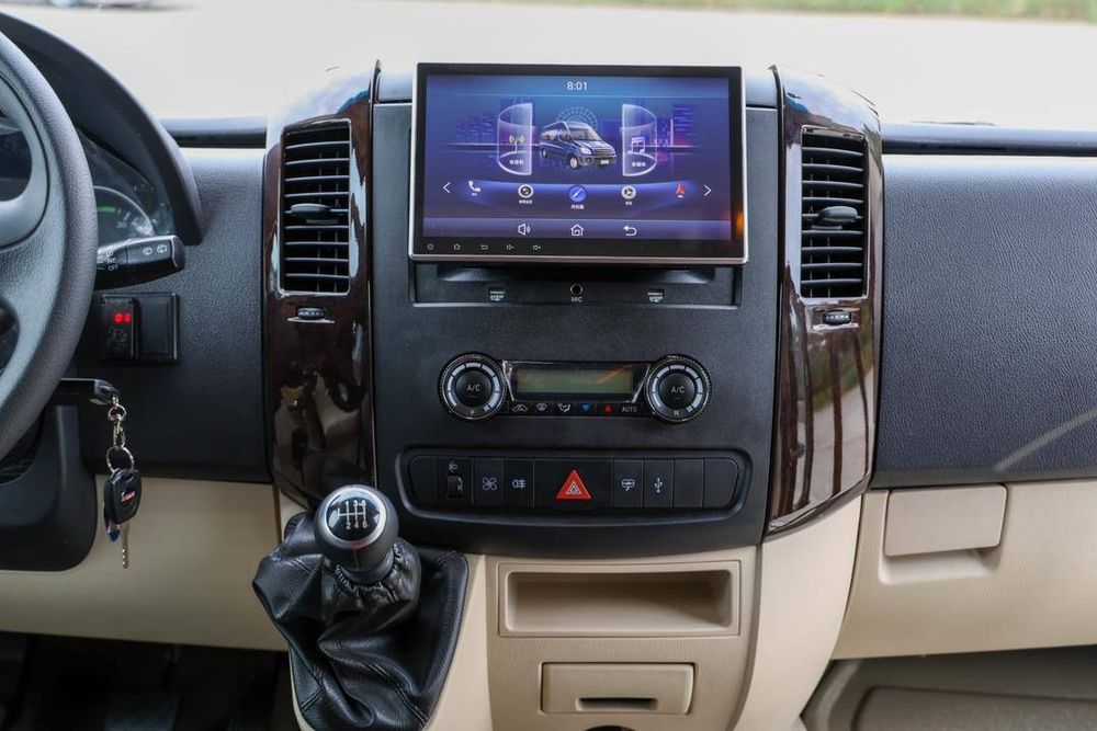 Микроавтобус Higer H7