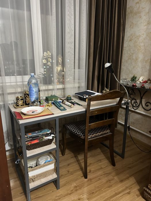 Стол рабочий хороший