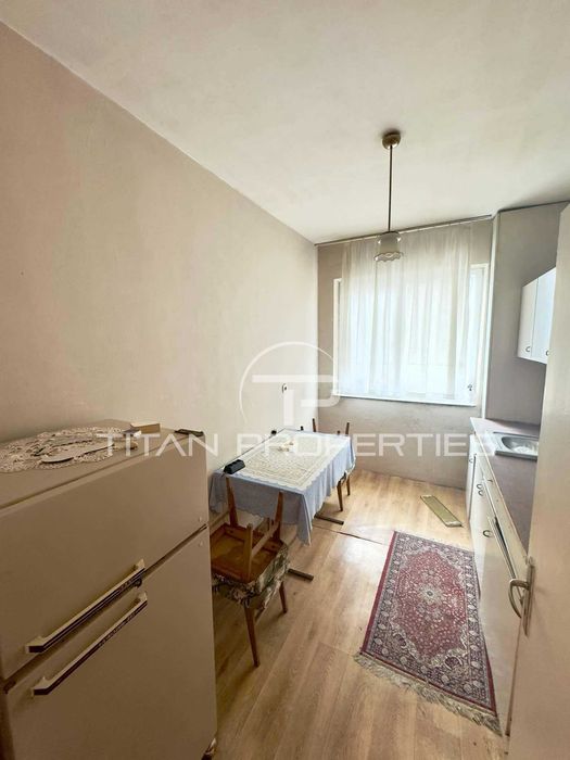 Продава се Тристаен апартамент в Пловдив, Каменица 2 - 68 кв.м за 1725 €/кв.м - Снимка #2