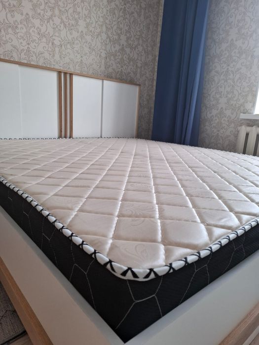 Кровать двухспальная