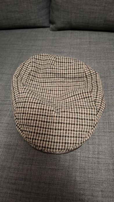 Palarie/Basca maro in carouri, cu piele ecolagica, marimea 60