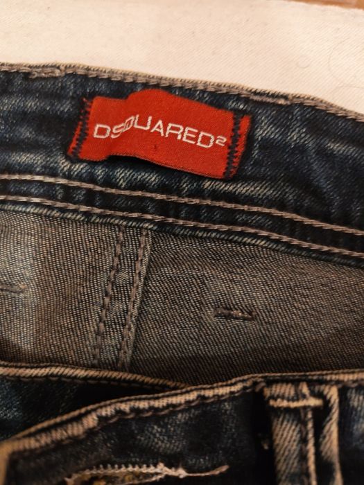 Дънки на Dsquared2/dsq