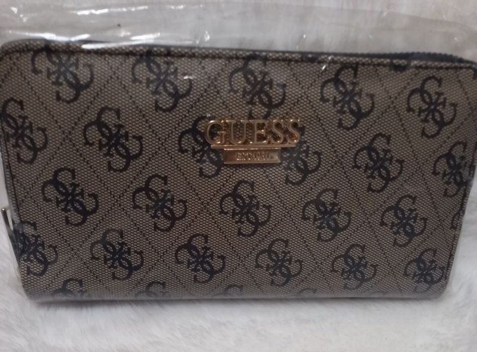 Portofele dama diferite modele