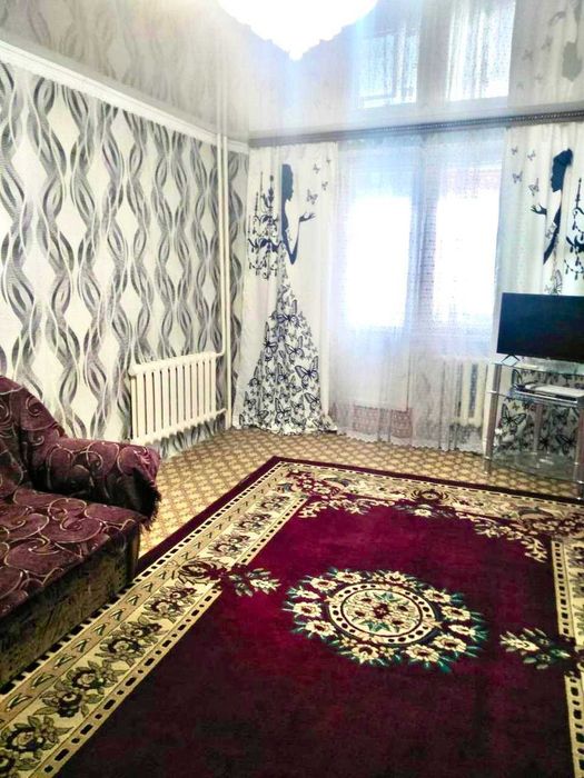 Продам 5-комн квартиру КСК