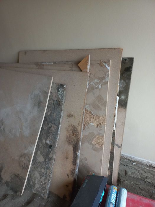 Lemne de foc din renovare