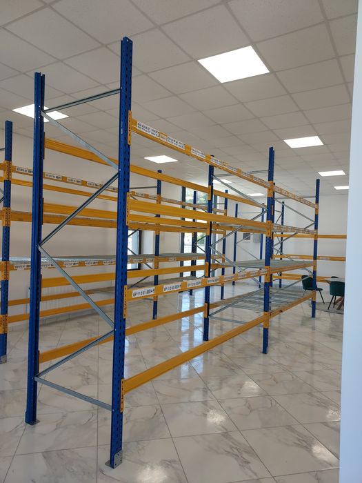 Rafturi metalice impecabile profesionale