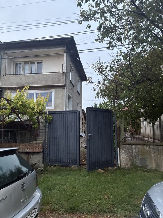 Къща в село Стражец