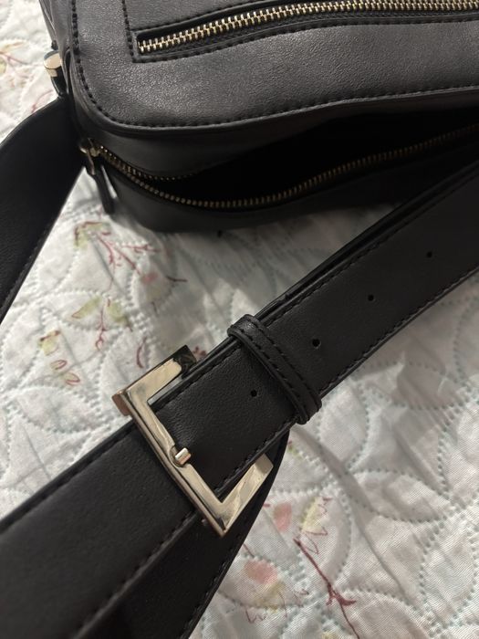 Оригинална чанта Valentino