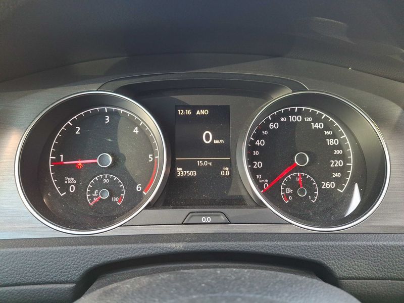 Volkswagen Golf VII 2.0 TDI Comfortline BlueMotion Tech 2013