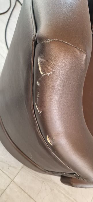 Продам диван б/у, экокожа.