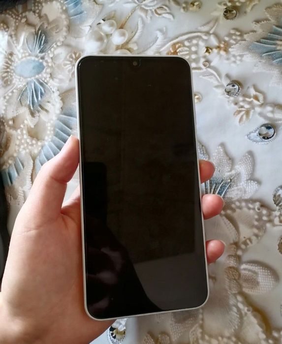 Samsung A16 holati idial