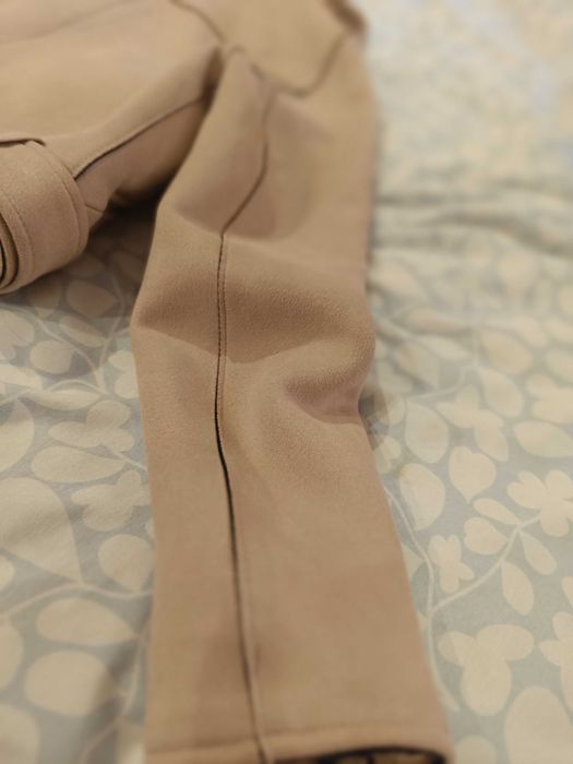 Пролетно яке Зара