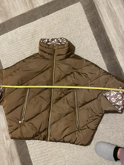 Geaca cu maneci trei sferturi