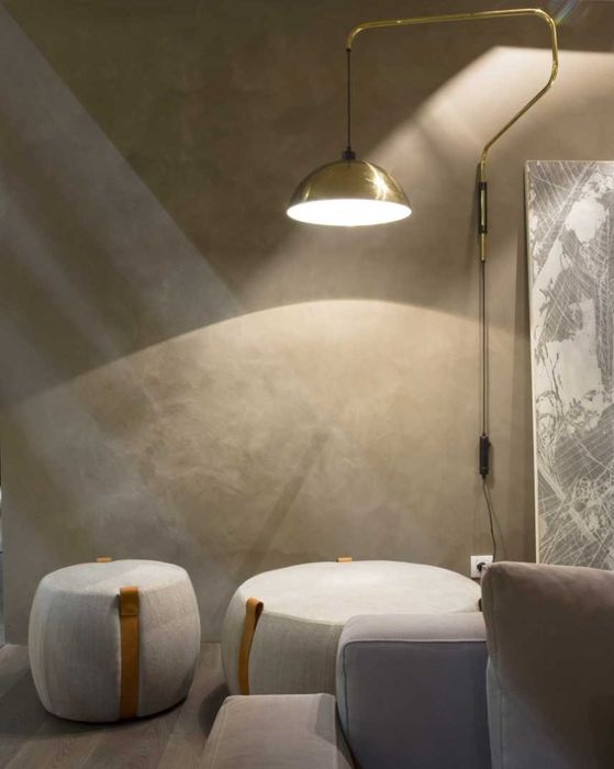 Отточенто. Италия - Узбекистон , сифатли. Ок, Кора, кизил, серый ранг