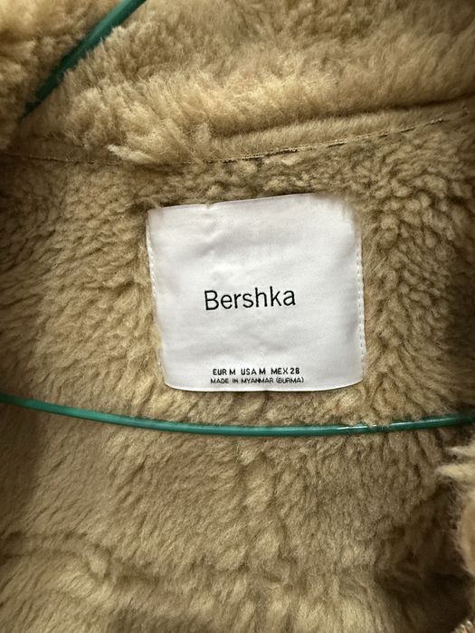 Дубленка Bershka