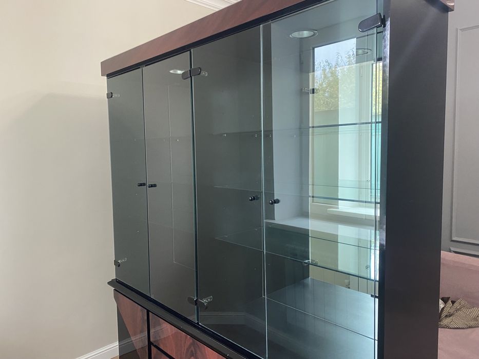 Горка (сервант)