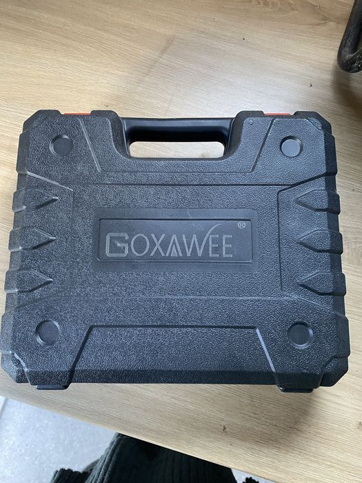 Masina de gaurit si insurubat Goxawee, 2 baterii, aproape noua, garantie + factura