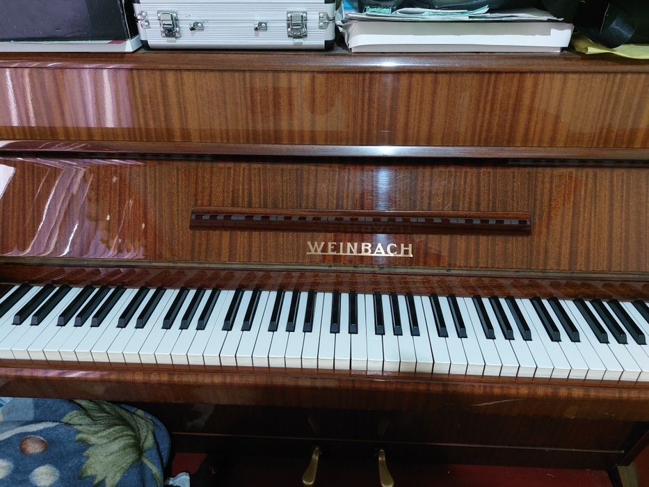 Фортепиано Weinbach