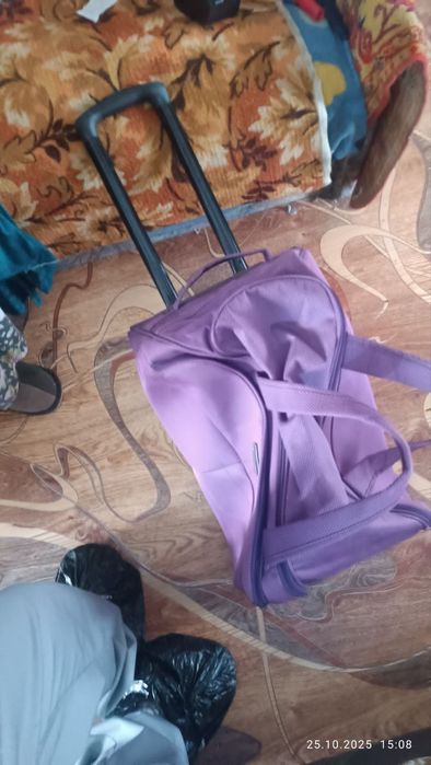 Чемодан сумка на колёсиках