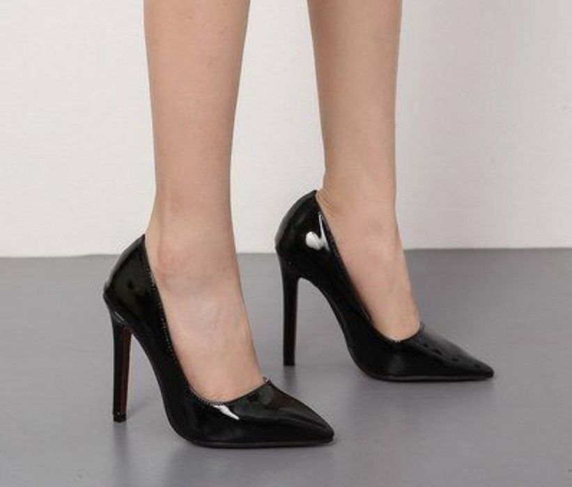 Туфли, басаножки 37 размер