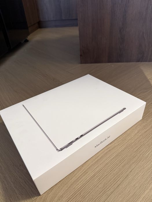 Macbook Air M3 256gb 2024 года