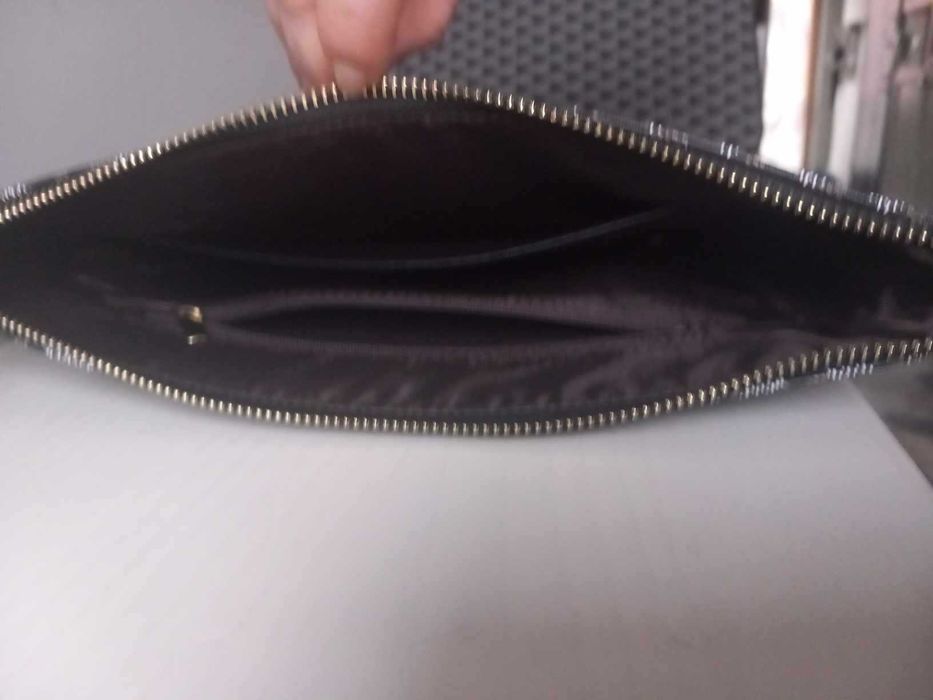 Clutch за iPad / кейс / чанта за лаптоп