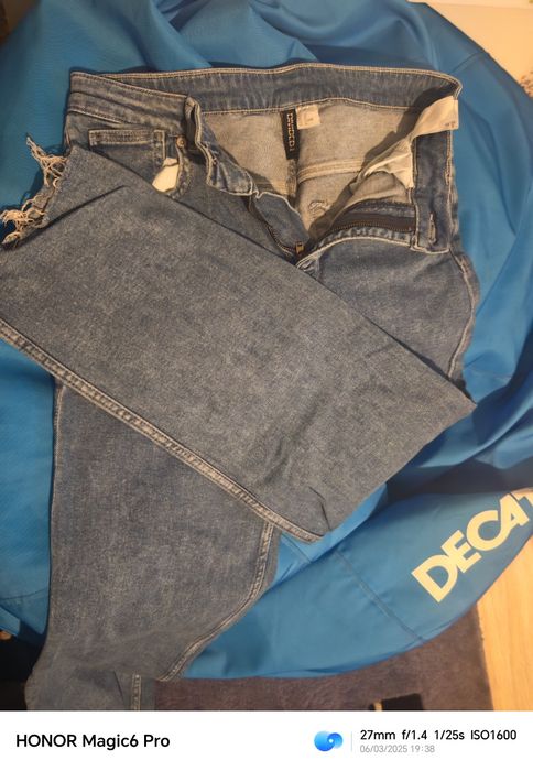 Маркови дамски дънки