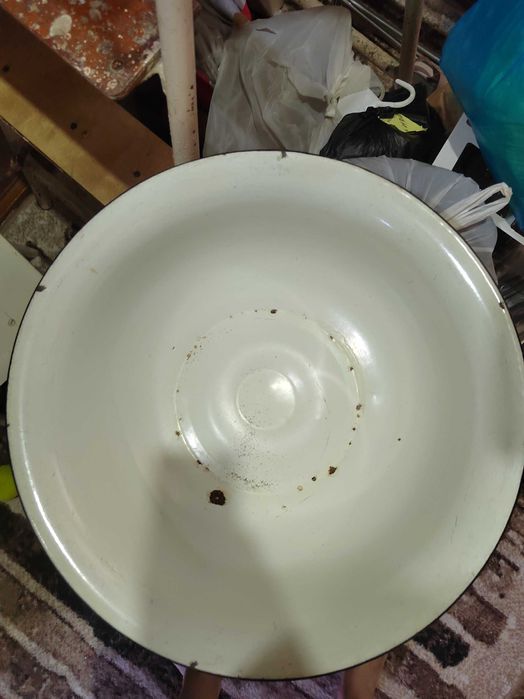 Советские алюминиевые и эмалированные тазы