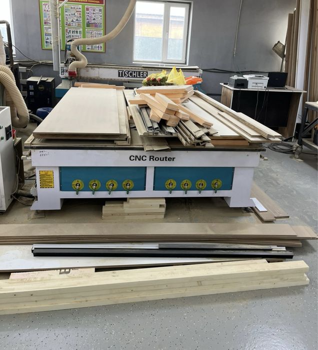 Продается мебельный станок ЧПУ