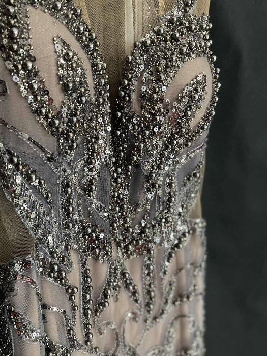 ,,Дизайнерска абитуриентска рокля Berna moda”