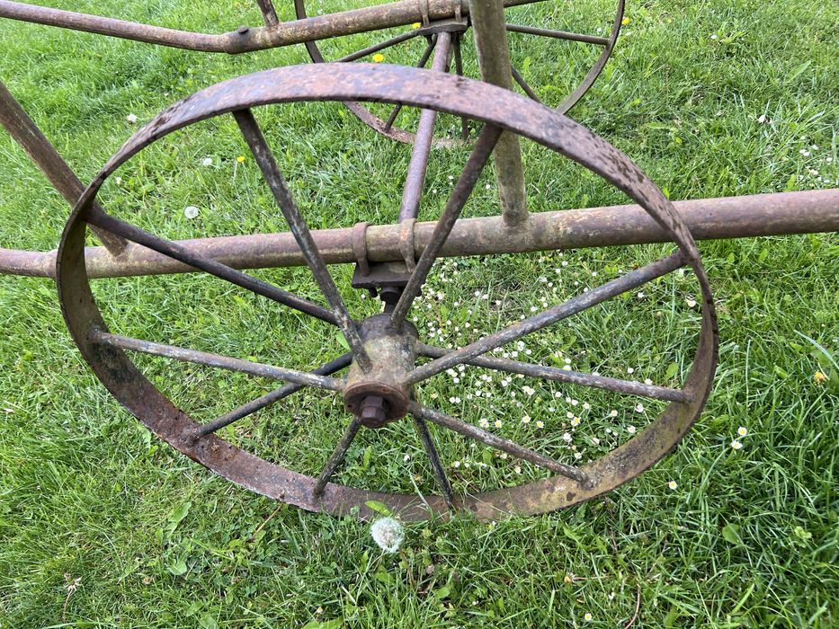 Caruta veche,rustica