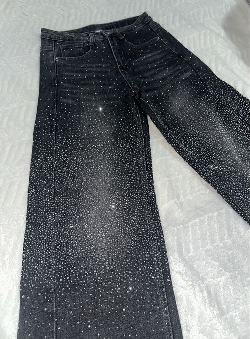 Черни лъскави дънки