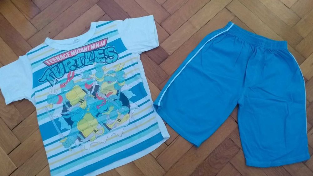 Детски комплекти размер 140 на различни цени за момче