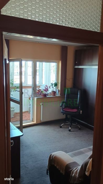 Apartament spațios cu 3 camere, 78 mp, 2 băi și 2 balcoane – Vlahuta