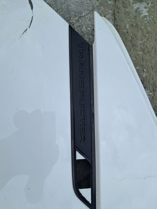 Калник Vw T6 Caravelle