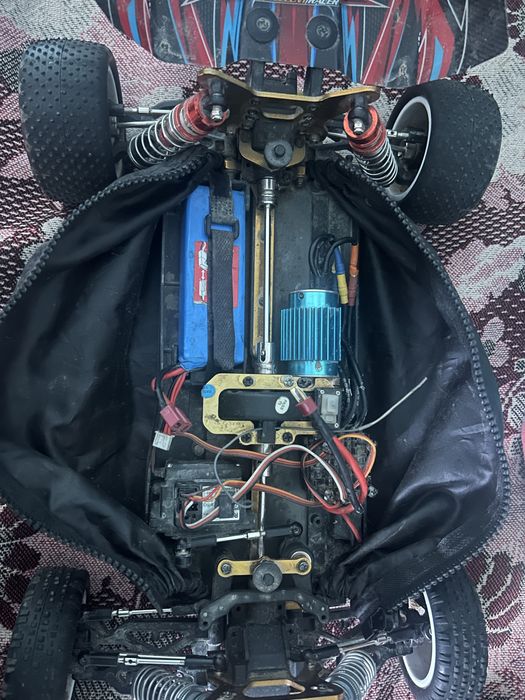 Машина на радиоуправление