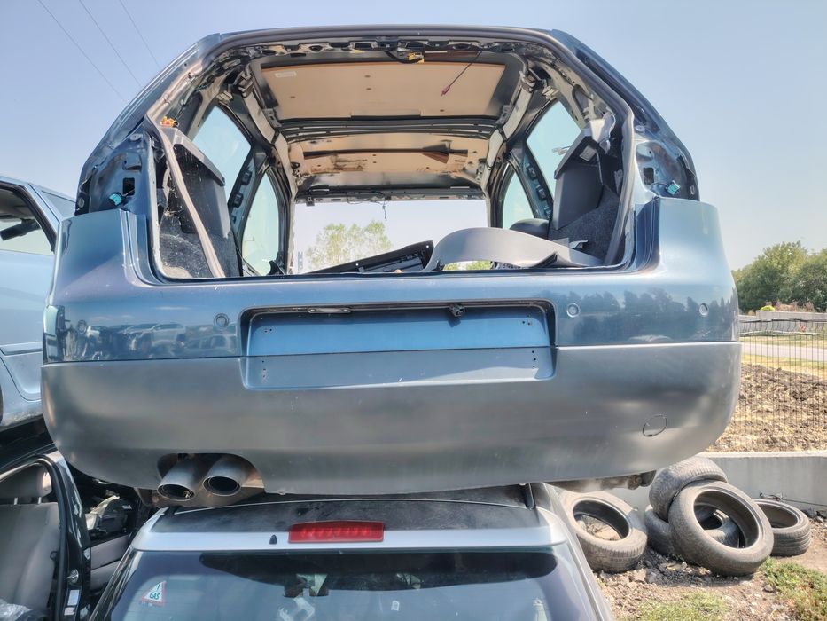 Задна броня за Фолксваген Голф 5 хечбек / VW Golf 5