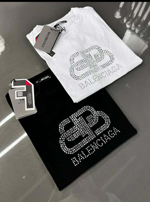 Стилни дамски тениски